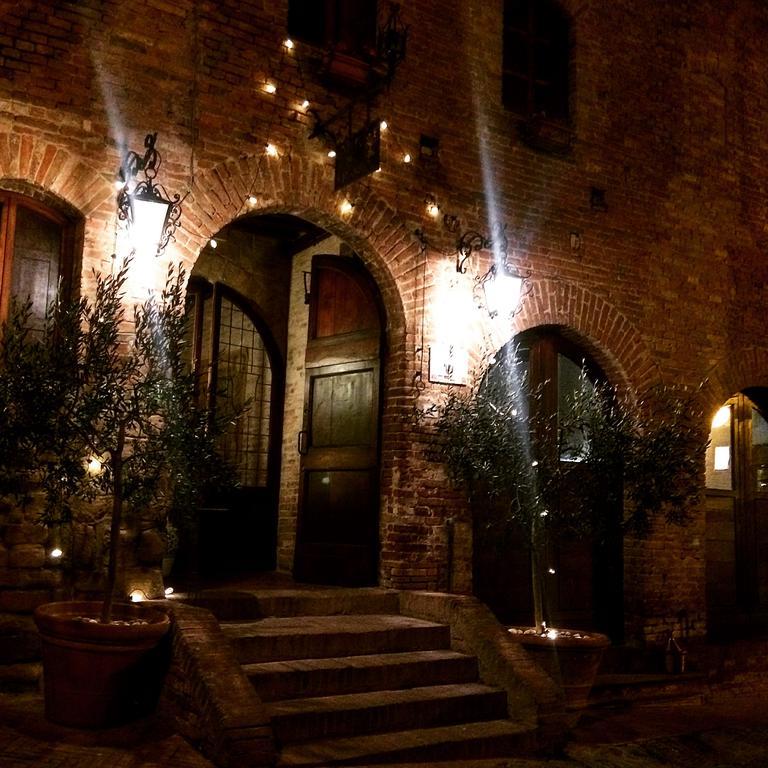 B&B Osteria Del Vicario Certaldo Buitenkant foto
